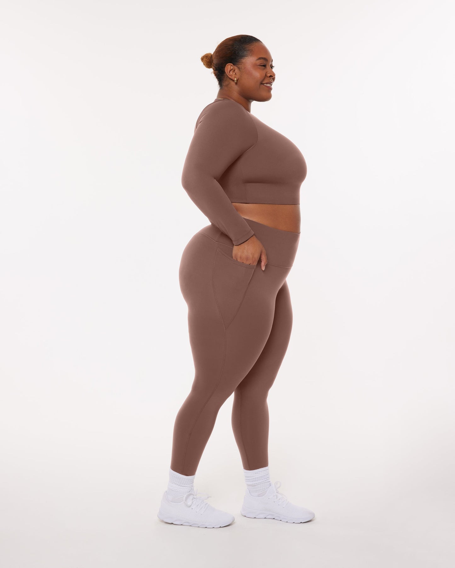 Medium-Impact Long Sleeve Workout Crop Top