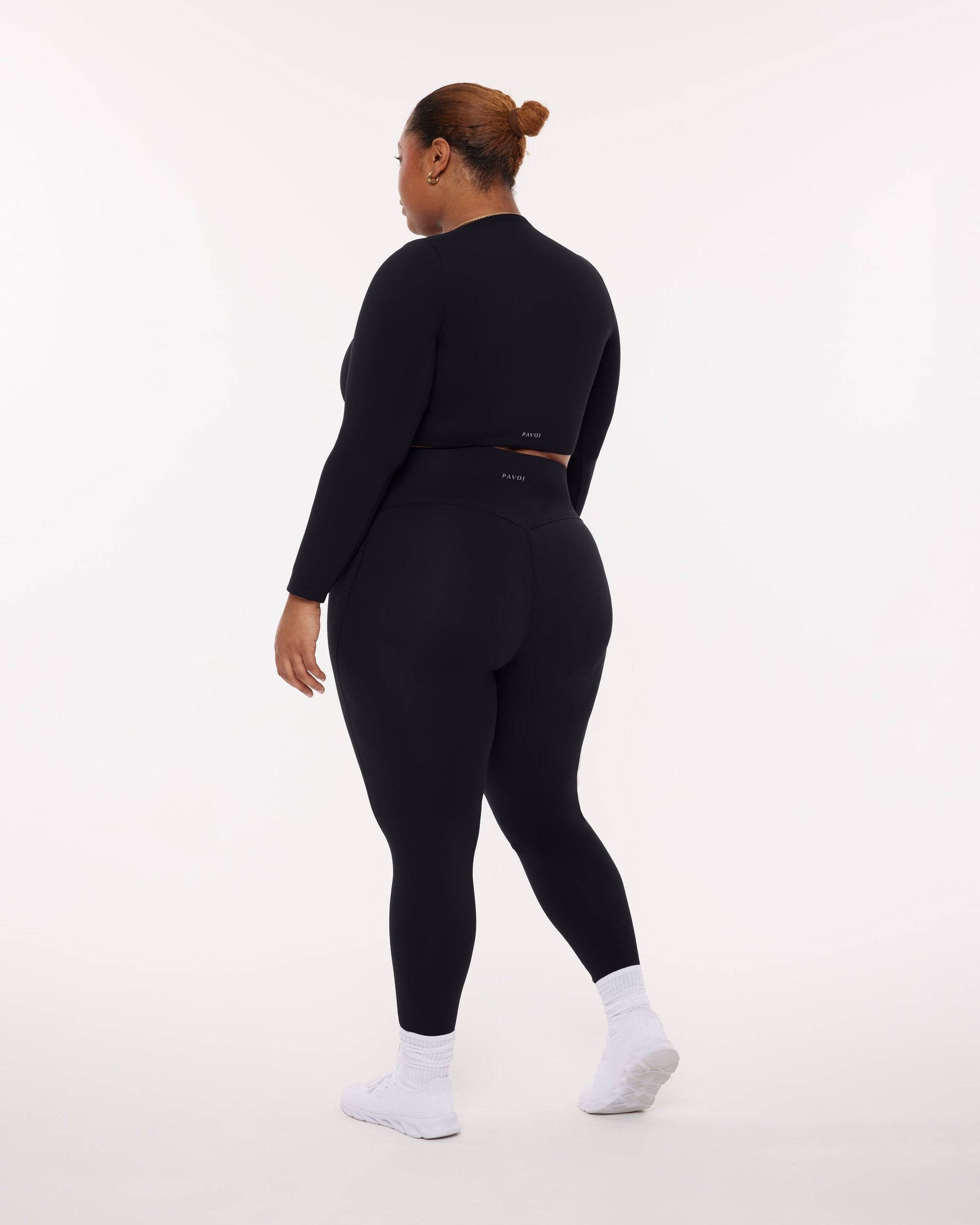 Medium-Impact Long Sleeve Workout Crop Top