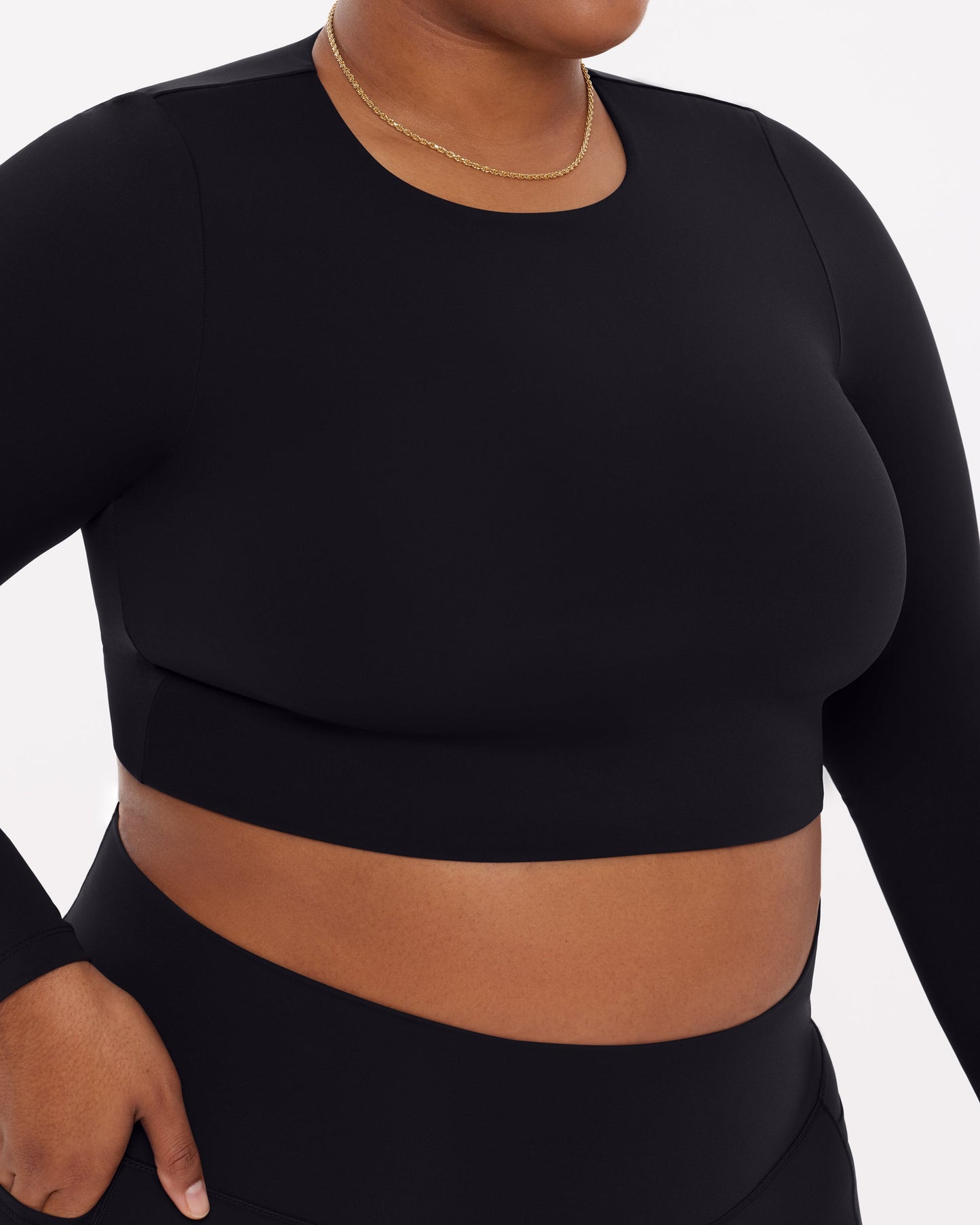 Medium-Impact Long Sleeve Workout Crop Top