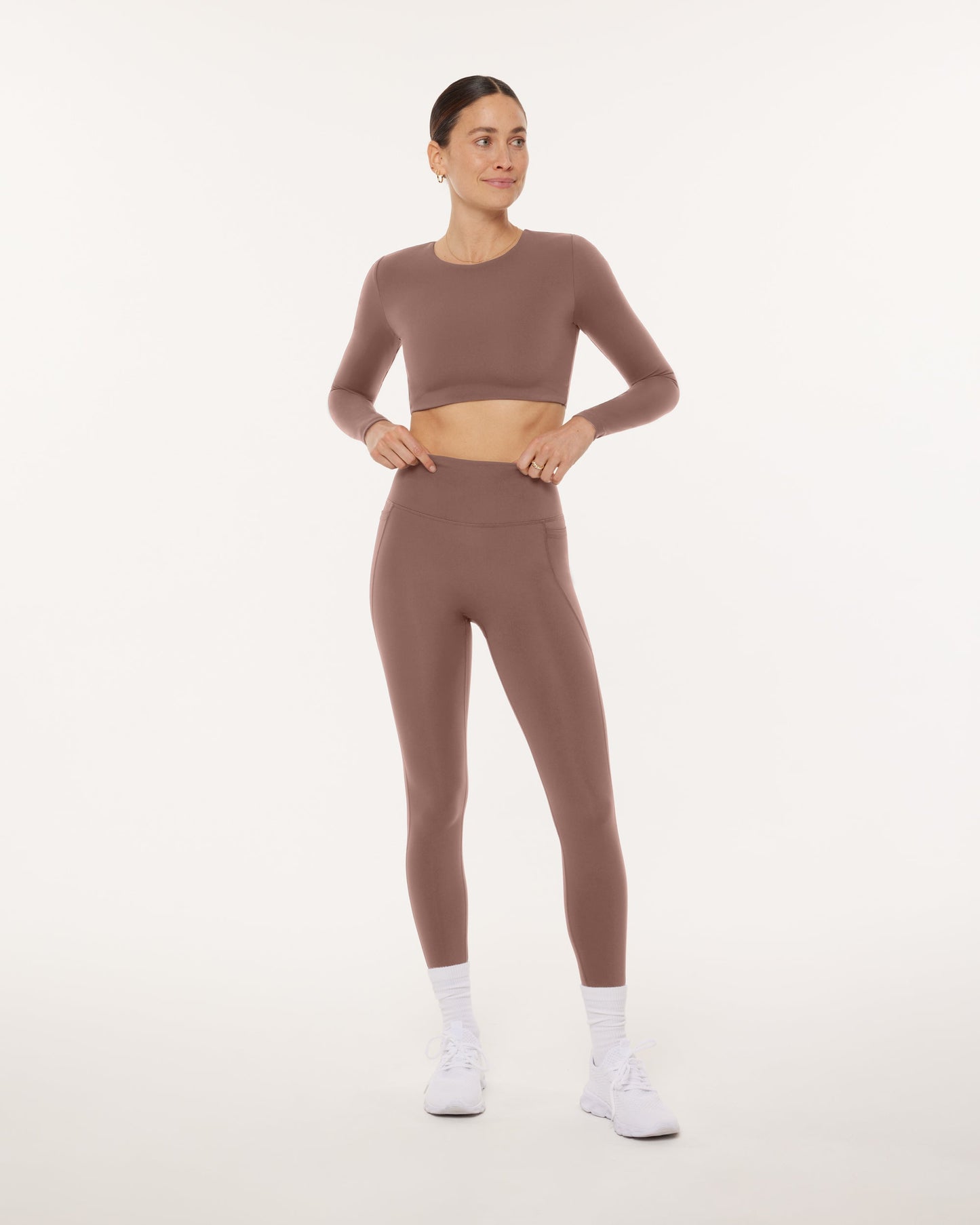 Medium-Impact Long Sleeve Workout Crop Top