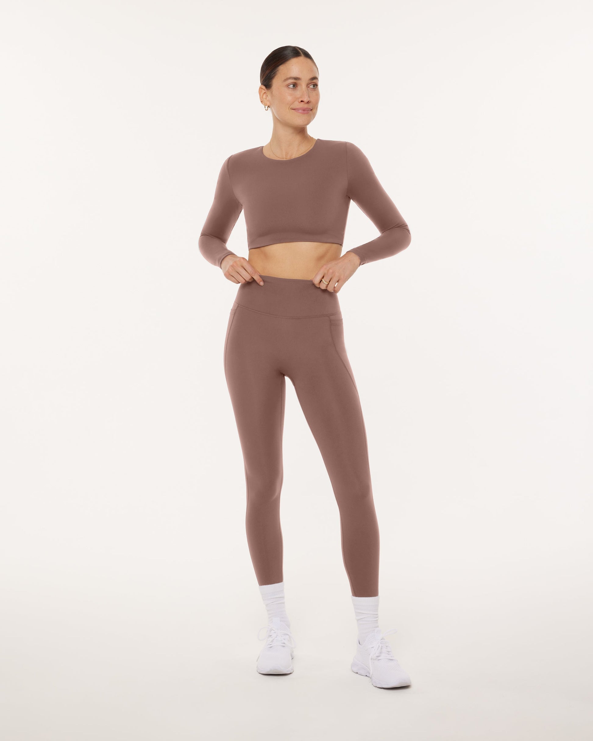 Medium-Impact Long Sleeve Workout Crop Top