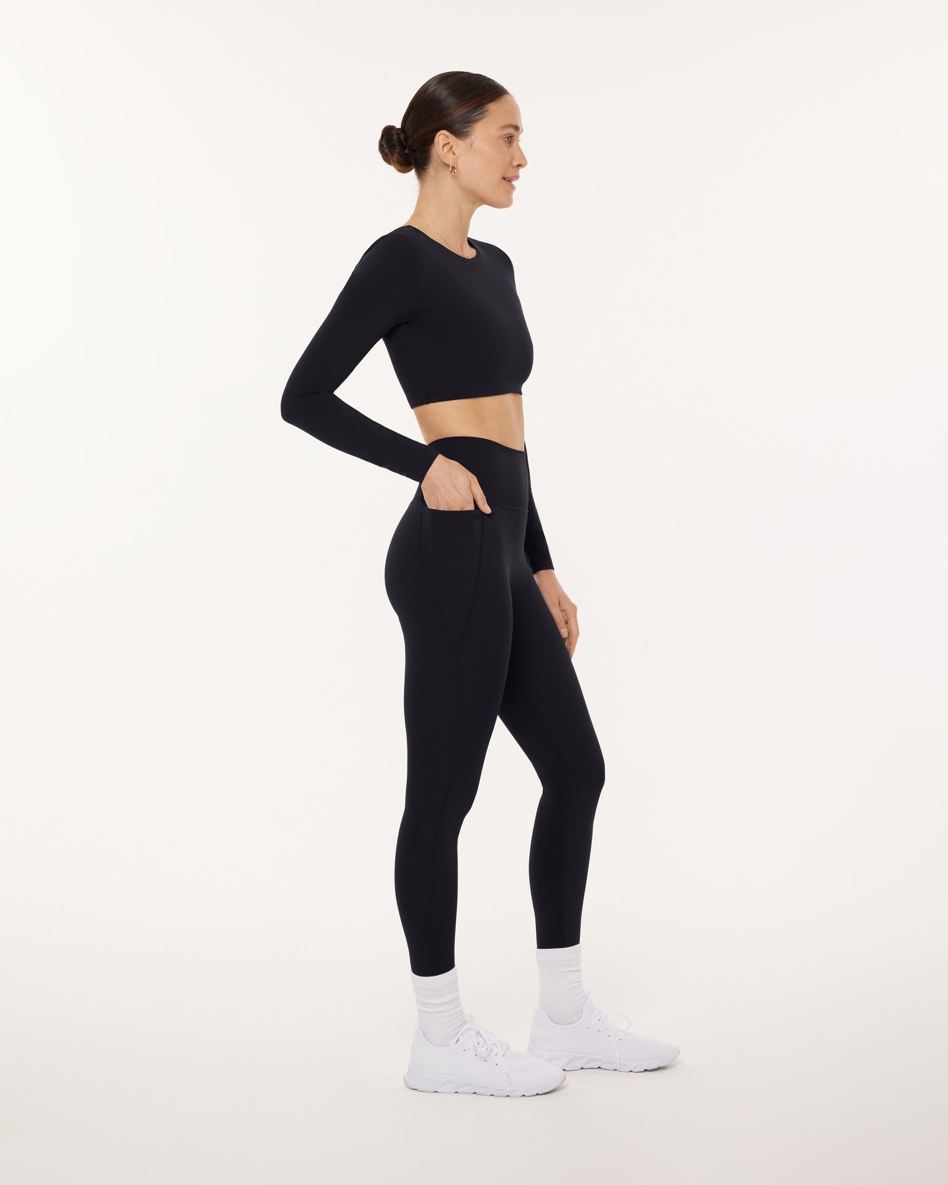 Medium-Impact Long Sleeve Workout Crop Top