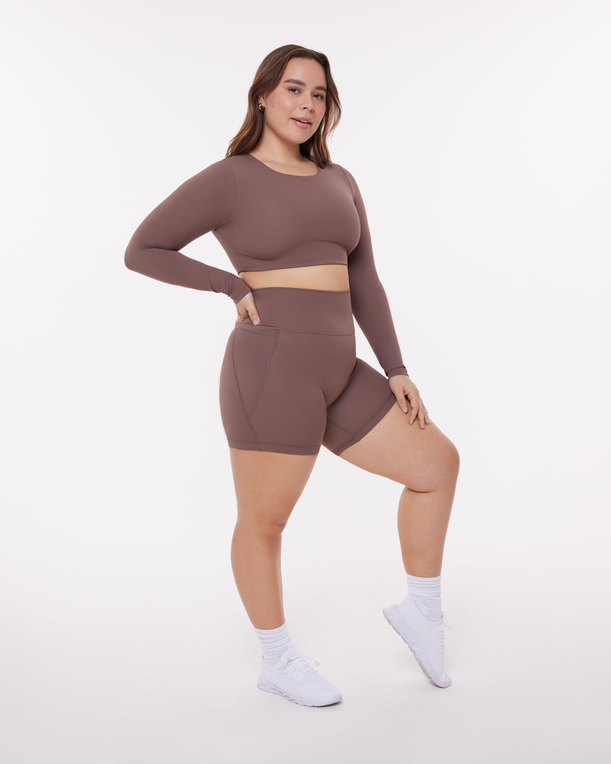 Medium-Impact Long Sleeve Workout Crop Top