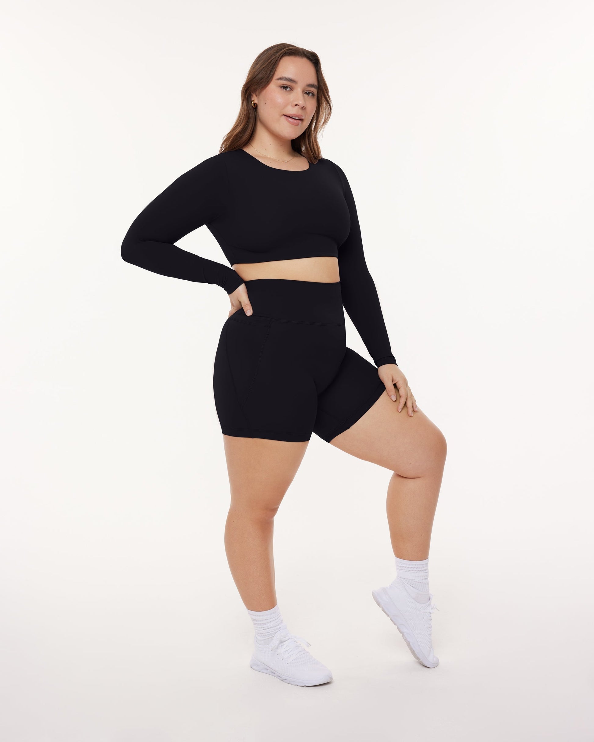 Medium-Impact Long Sleeve Workout Crop Top