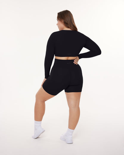 Medium-Impact Long Sleeve Workout Crop Top