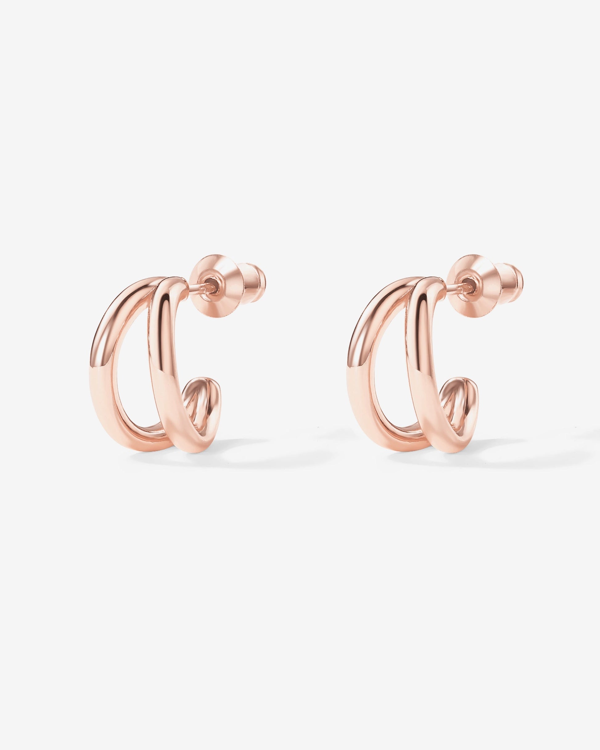 Mia Hoops