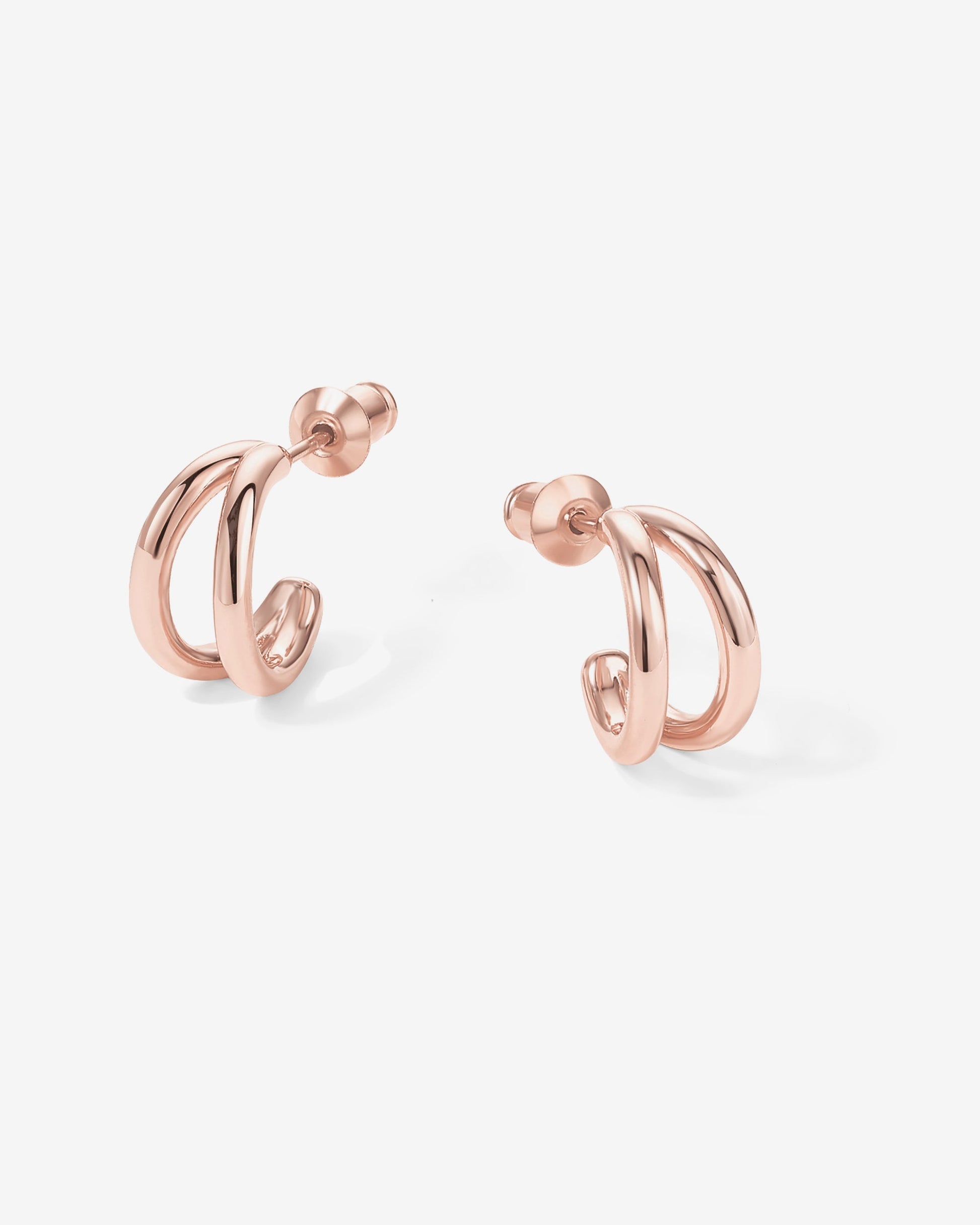 Mia Hoops