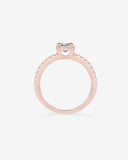 Azira Oval Ring
