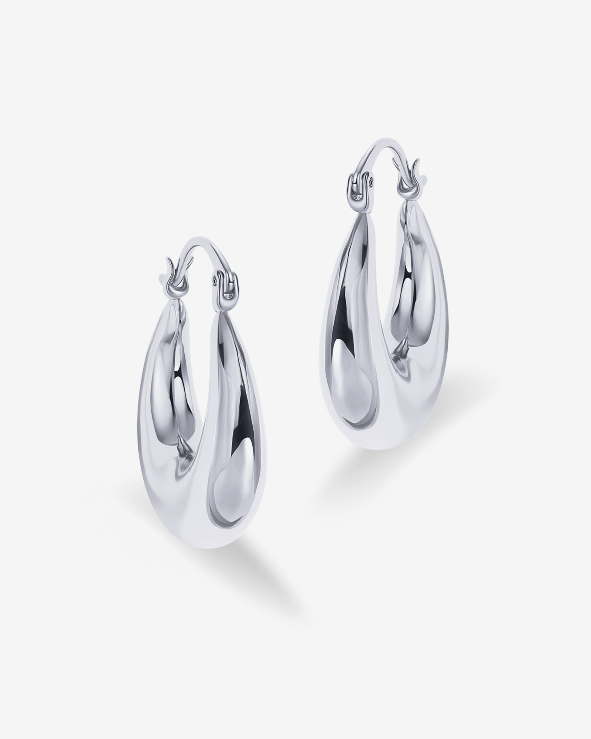 Luisa Hoops