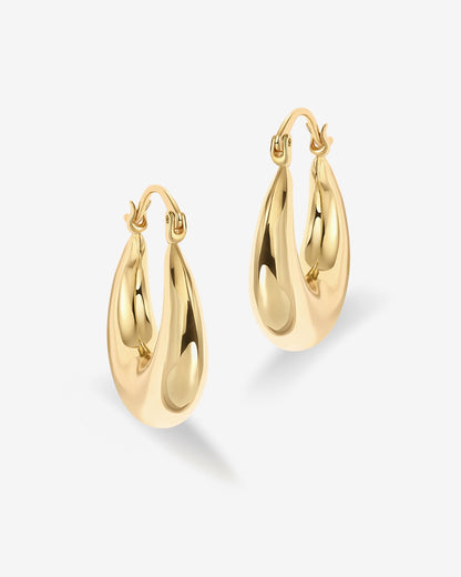 Luisa Hoops