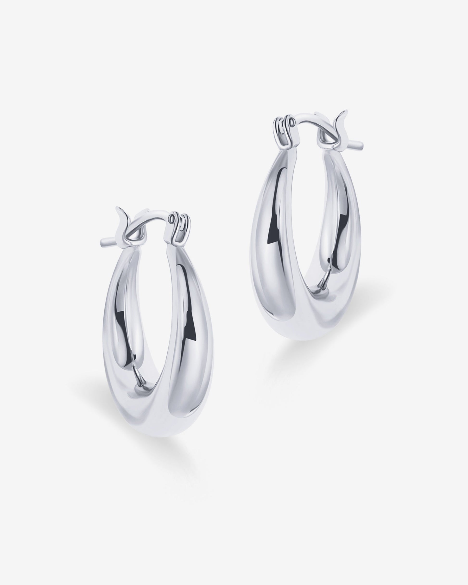 Luisa Hoops