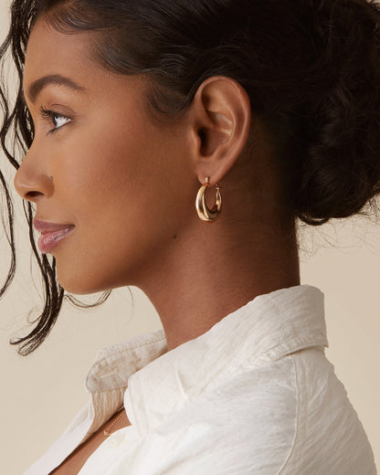 Luisa Hoops