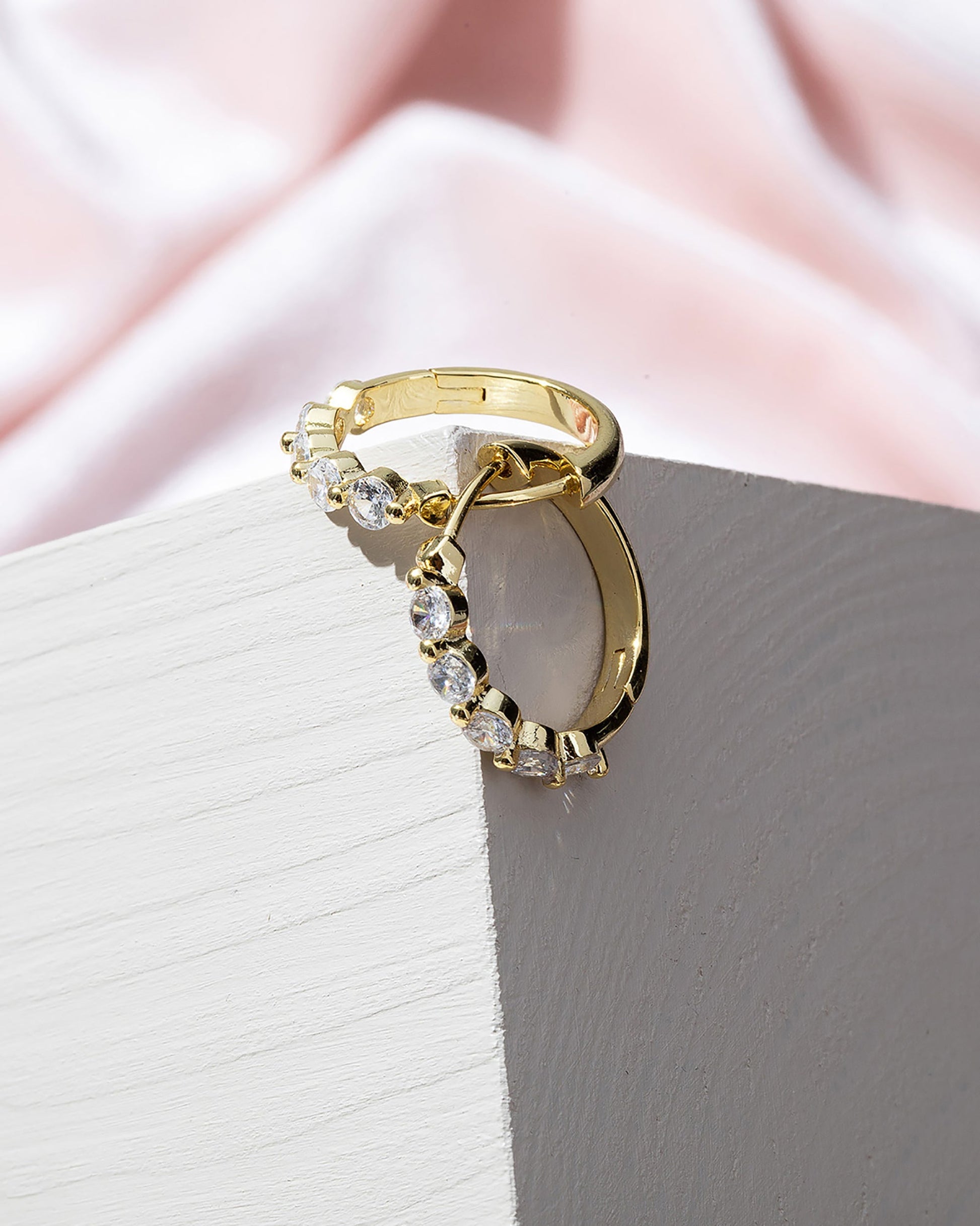 Annabelle Hoops