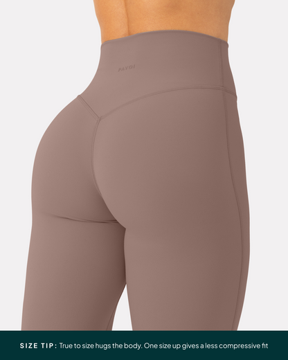Athleisure Scrunch Crossover Leggings