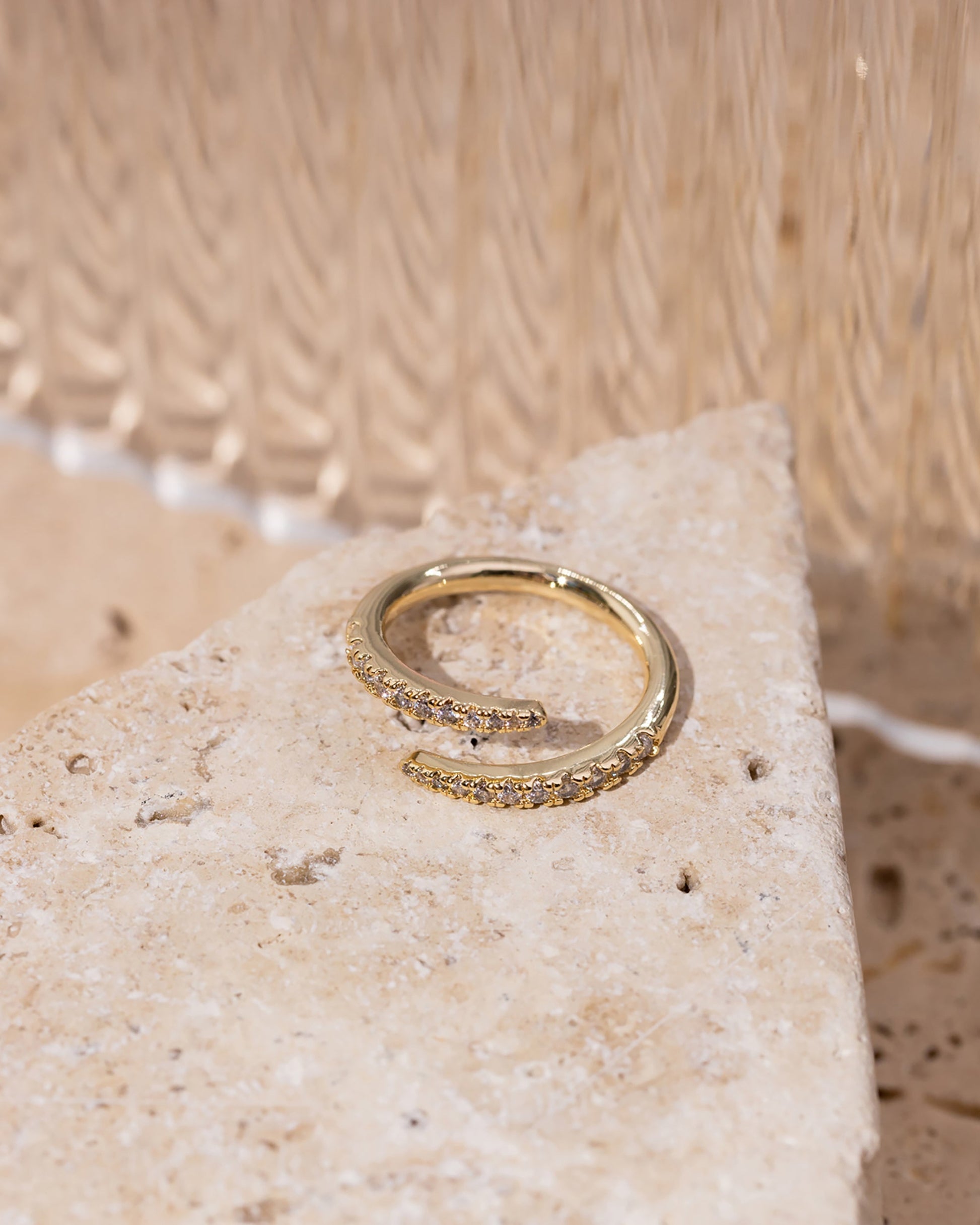 Arya Ring