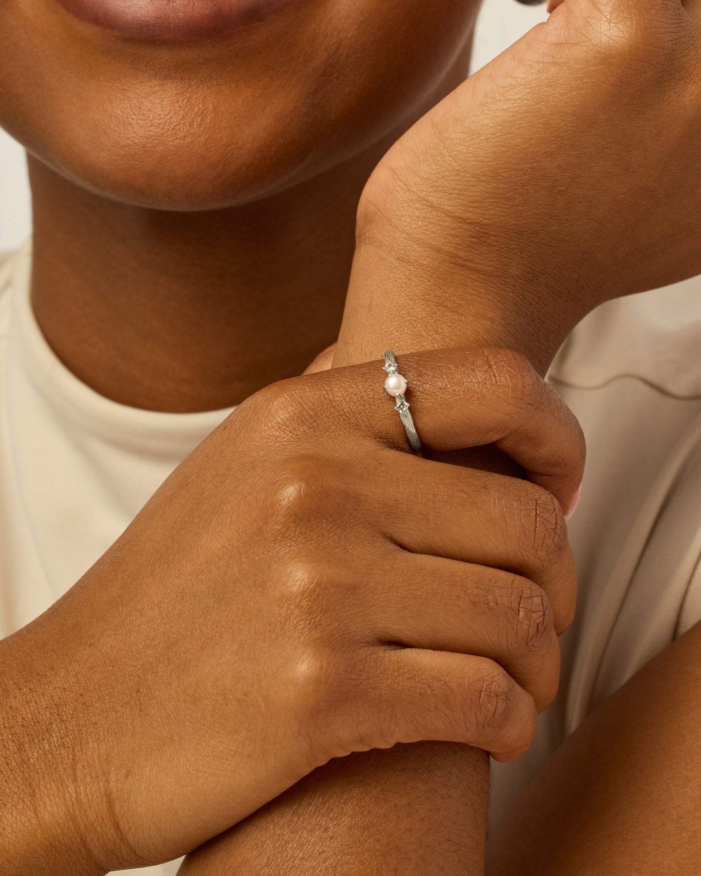 Pearl Hammered Ring