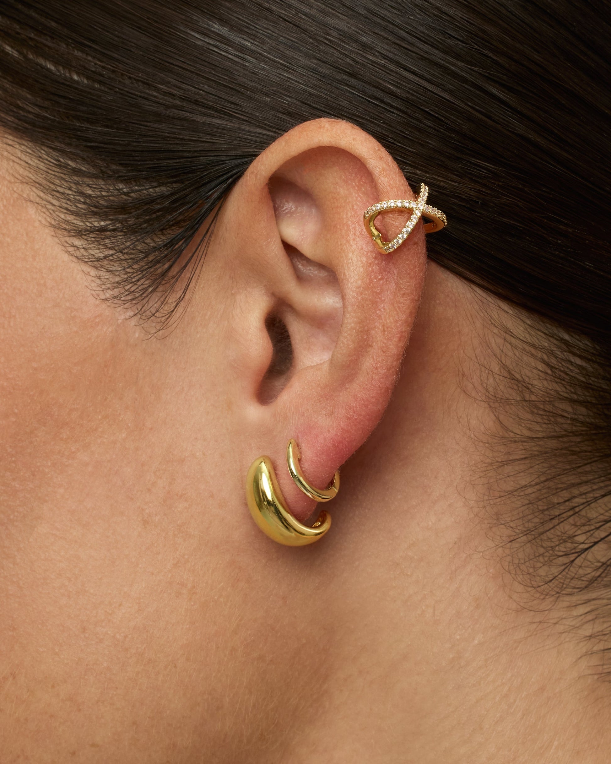 Criss Cross Ear Cuff