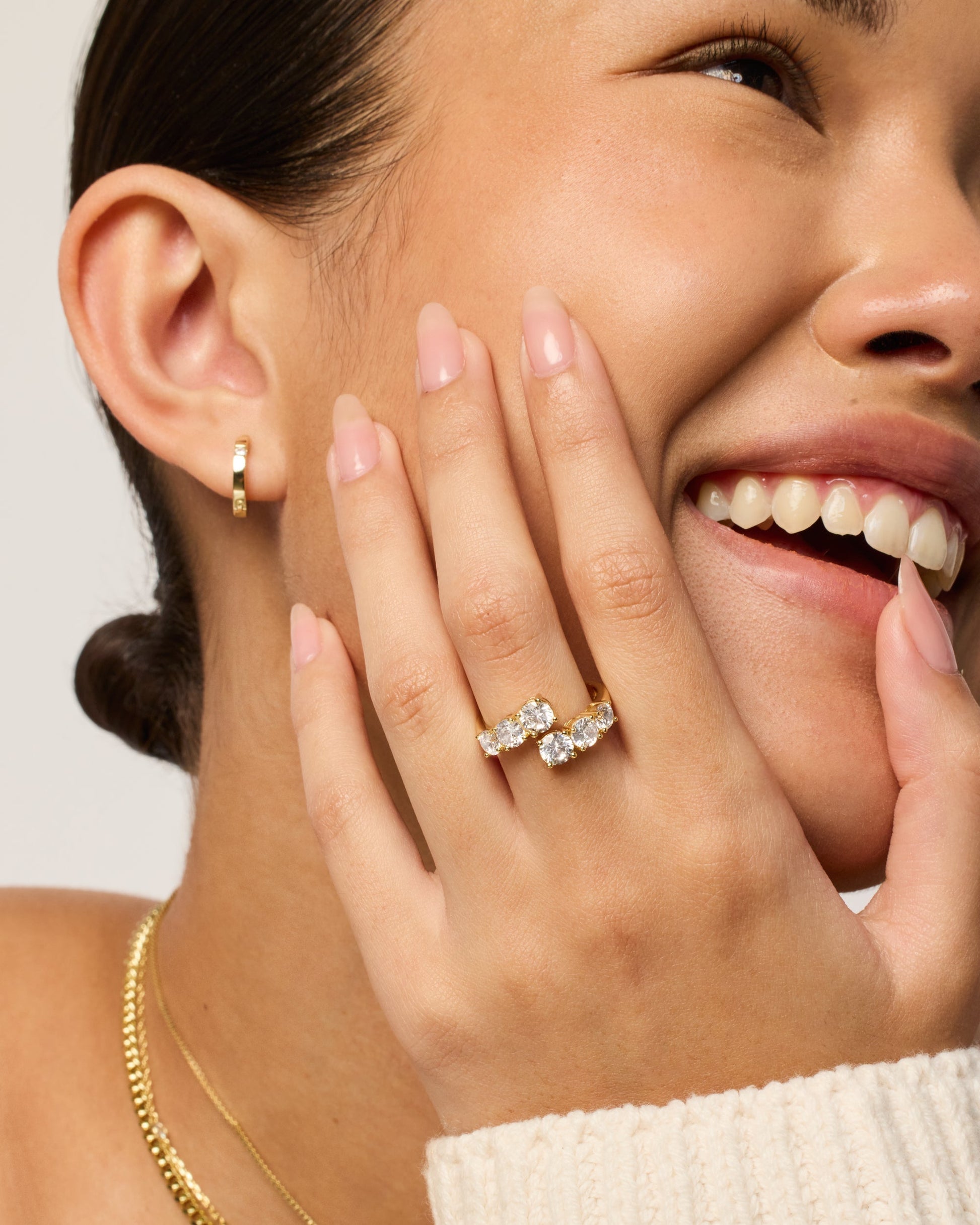 Nut Crossover Chunky Ring