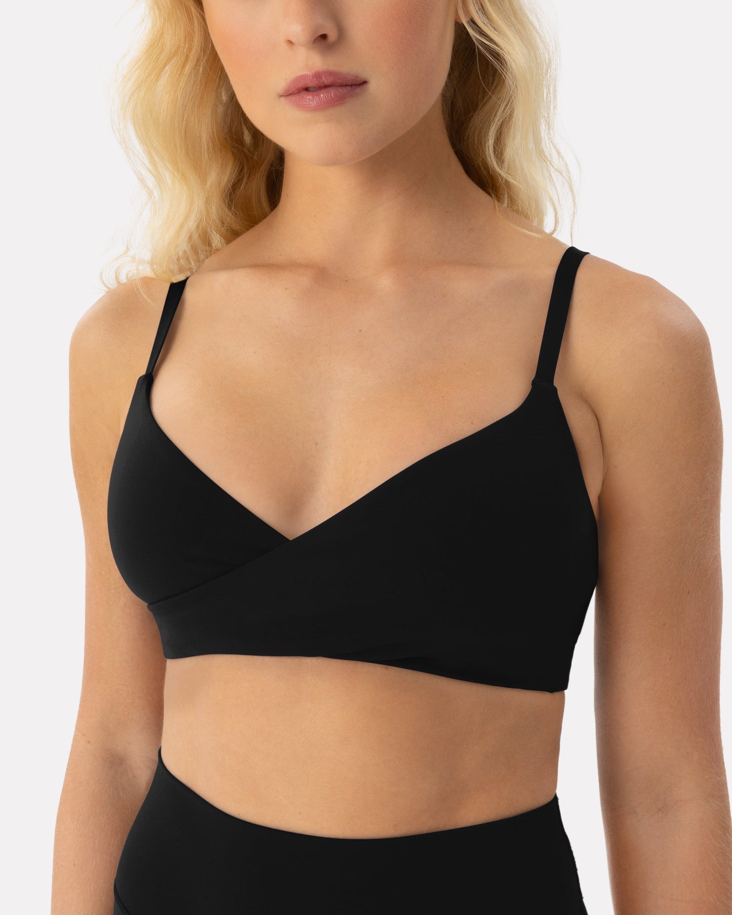 Athleisure Crossover Low-Support Sports Bra