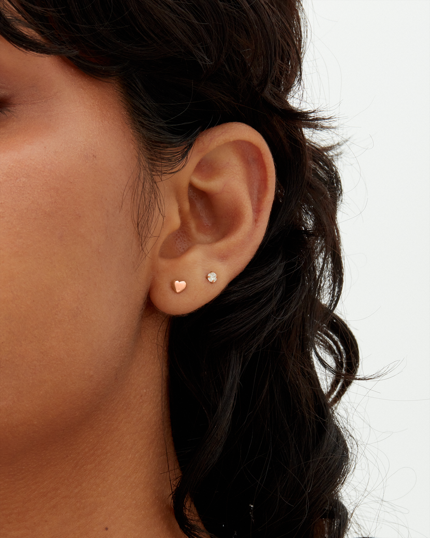Amor Studs